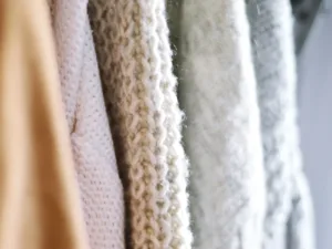 omat vaatteet scaled e1704742293525